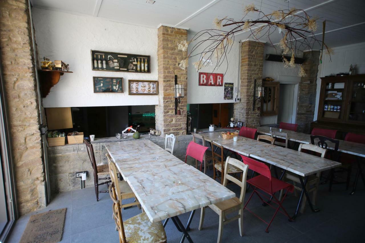 Le Sentier Des Etangs Apartamento Barsy Exterior foto